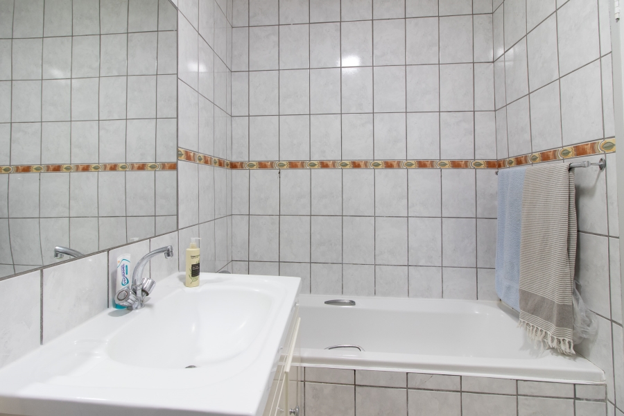 2 Bedroom Property for Sale in West Beach Eastern Cape
